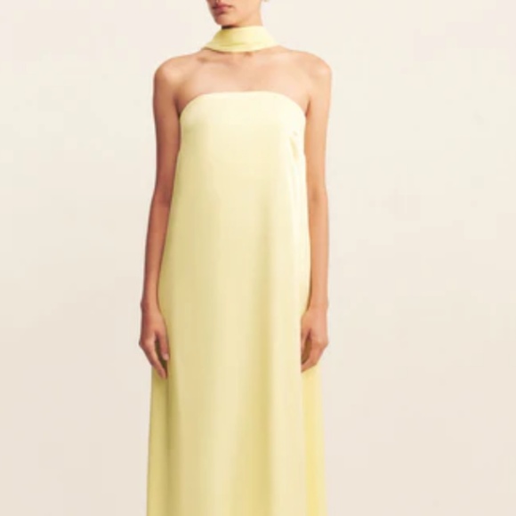 Shona Joy Lucent Scarf in Lemon - Picture 4 of 4